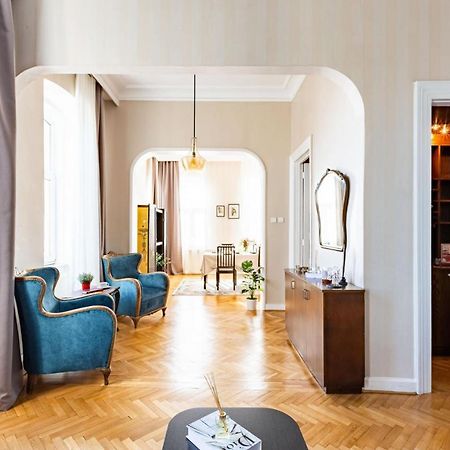 Historical Flat With A Lovely Sea View In Beyoglu Stambuł Zewnętrze zdjęcie